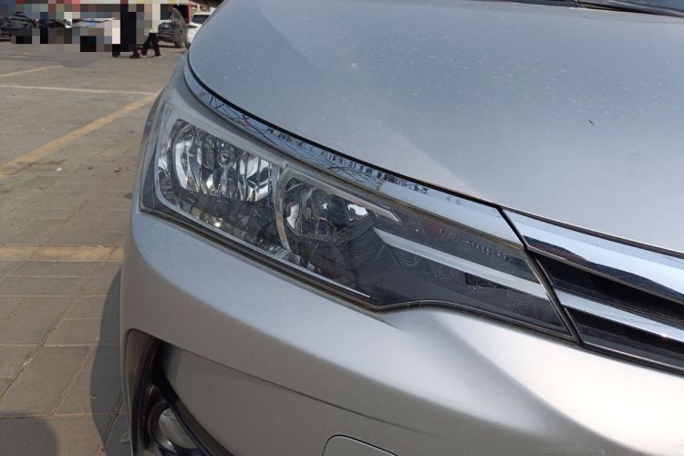 Used Toyota Corolla 2017 Revised Version 1.2T S-CVT GL-i Right Front Headlight