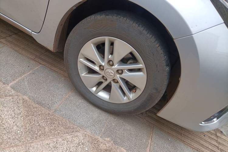 Used Toyota Corolla 2017 Revised Version 1.6L S-CVT GL Right Front Wheel Hub