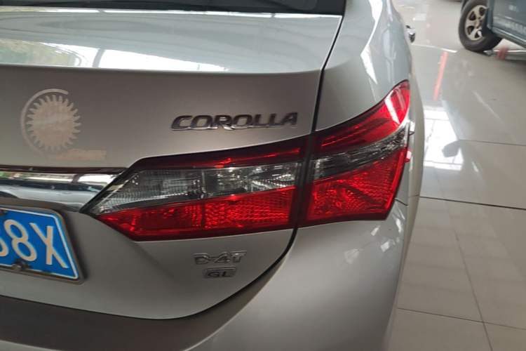 Used Toyota Corolla 2017 Revised Version 1.2T S-CVT GL Right Rear Taillight