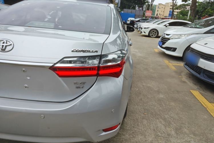 Used Toyota Corolla 2017 Revised Version 1.2T S-CVT GL-i Leather Edition Right Rear Taillight