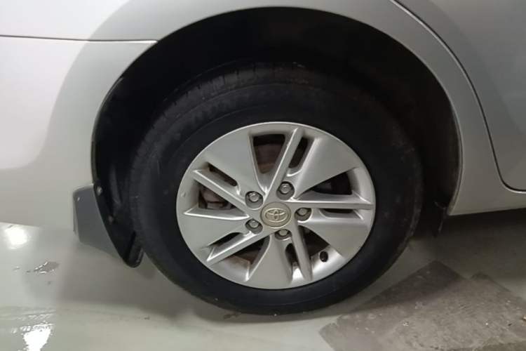 Used Toyota Corolla 2017 Revised Version 1.6L S-CVT GL Right Rear Wheel Hub