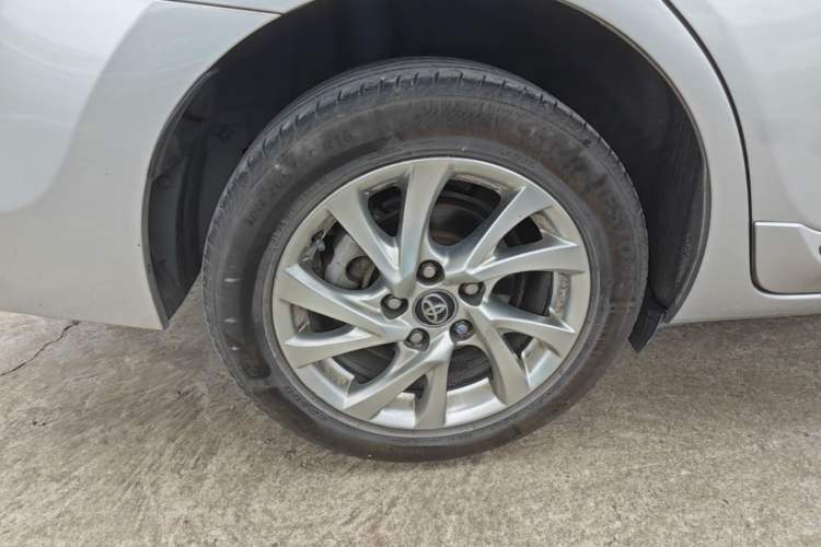 Used Toyota Corolla 2017 Revised Version 1.2T S-CVT GL-i Leather Edition Right Rear Wheel Hub