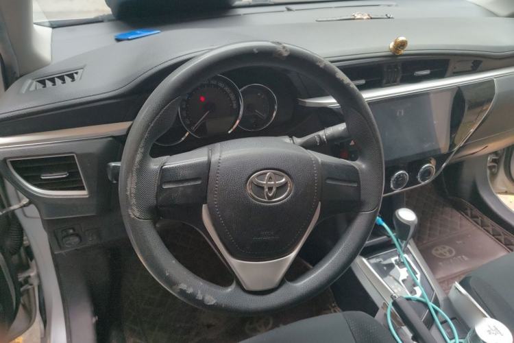 Used Toyota Corolla 2017 Revised Version 1.6L S-CVT GL Steering Wheel