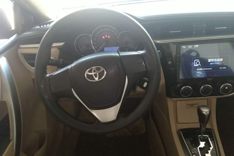 Used Toyota Corolla 2017 1.6L CVT GL Steering Wheel