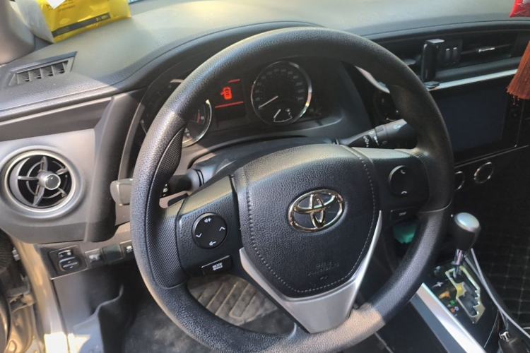 Used Toyota Corolla 2017 Revised Version 1.2T S-CVT GL-i Steering Wheel