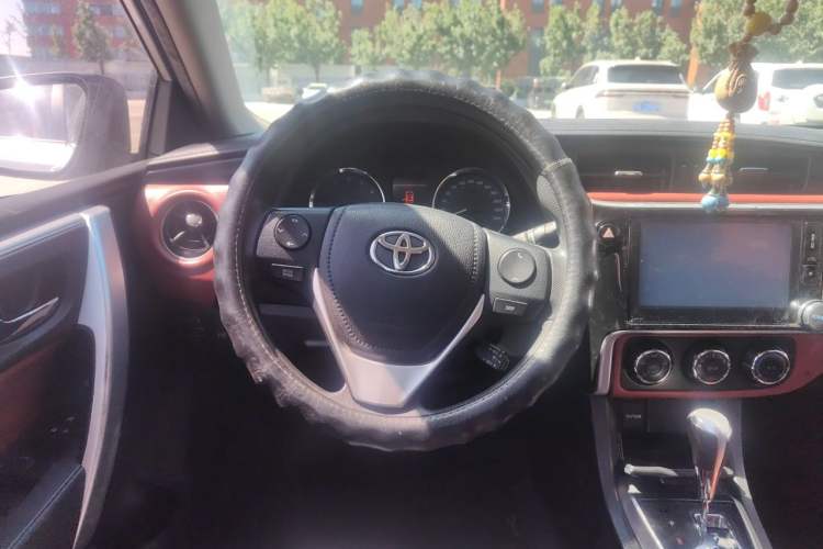 Used Toyota Corolla 2017 Revised Version 1.2T S-CVT GL-i Steering Wheel