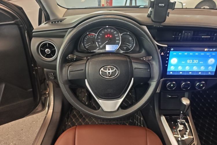 Used Toyota Corolla 2017 Revised Version 1.2T S-CVT GL Steering Wheel