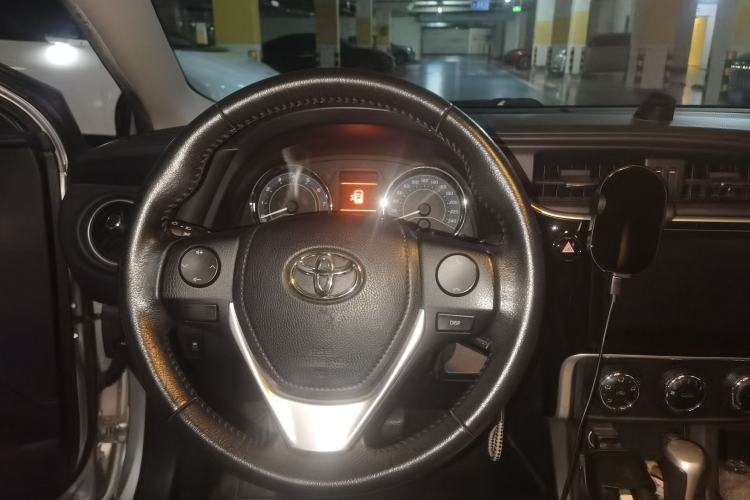 Used Toyota Corolla 2017 Revised Version 1.2T S-CVT GL-i Steering Wheel