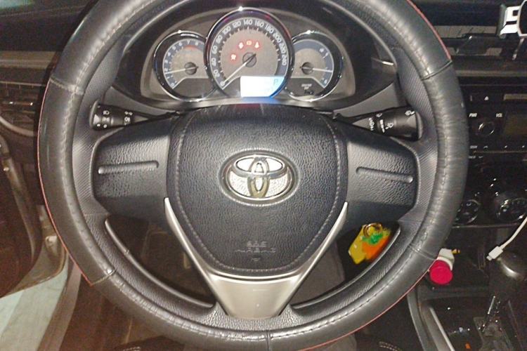 Used Toyota Corolla 2017 Revised Version 1.6L S-CVT GL Steering Wheel