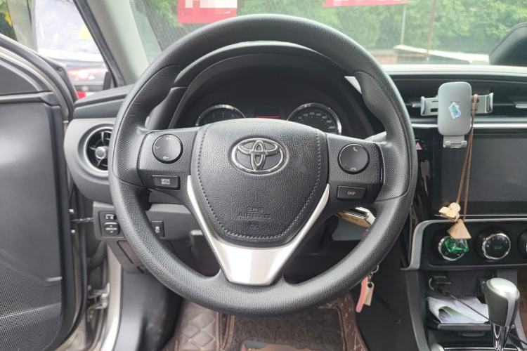 Used Toyota Corolla 2017 Revised Version 1.2T S-CVT GL-i Steering Wheel