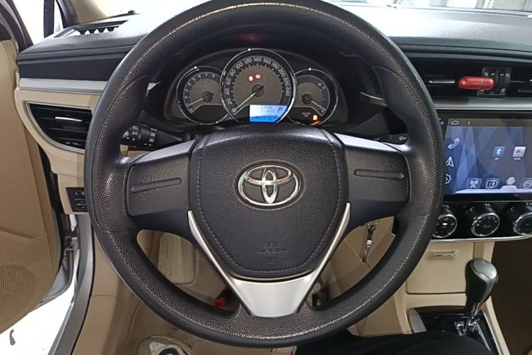 Used Toyota Corolla 2017 1.6L CVT GL Steering Wheel