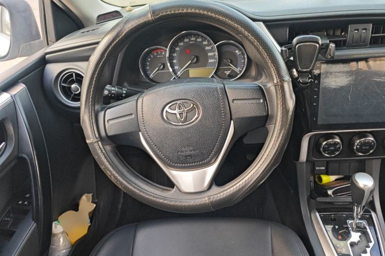 Used Toyota Corolla 2017 Revised Version 1.2T S-CVT GL Steering Wheel
