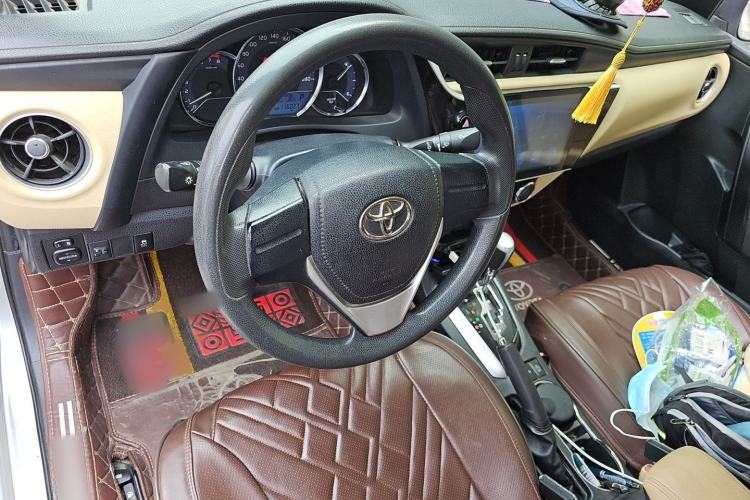 Used Toyota Corolla 2017 Revised Version 1.2T S-CVT GL Steering Wheel