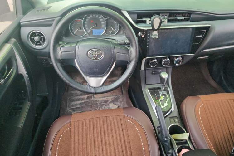 Used Toyota Corolla 2017 Revised Version 1.2T S-CVT GL Steering Wheel