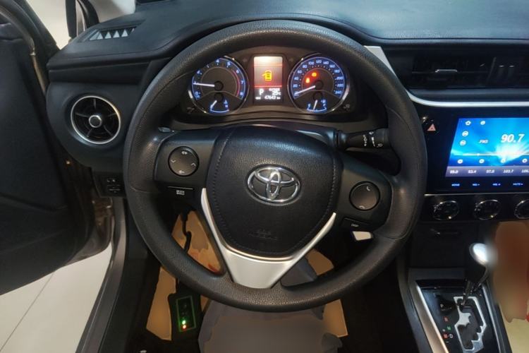 Used Toyota Corolla 2017 Revised Version 1.2T S-CVT GL-i Steering Wheel