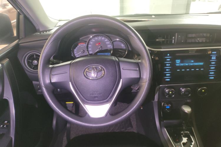 Used Toyota Corolla 2017 Revised Version 1.2T S-CVT GL Steering Wheel
