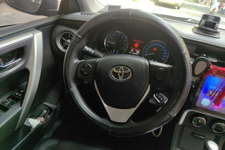 Used Toyota Corolla 2017 Revised Version 1.2T S-CVT GL-i Steering Wheel