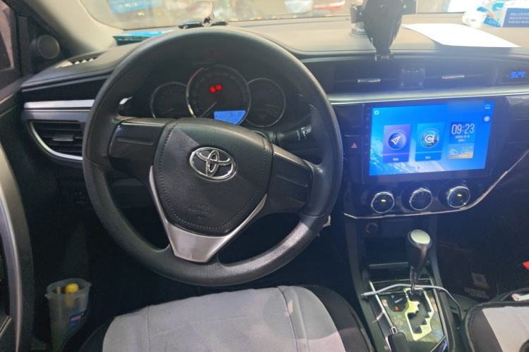 Used Toyota Corolla 2017 1.6L CVT GL Steering Wheel
