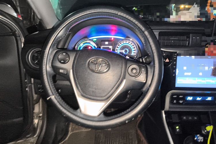 Used Toyota Corolla 2017 Revised Dual-Engine 1.8L E-CVT Elite Edition Steering Wheel