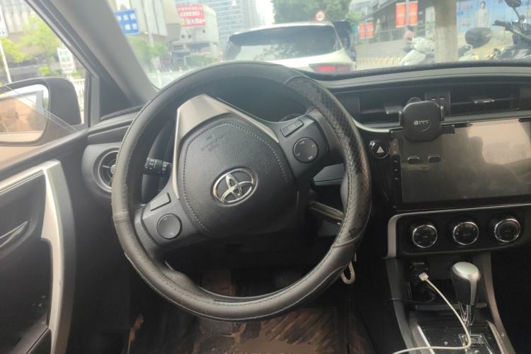 Used Toyota Corolla 2017 Revised Version 1.2T S-CVT GL-i Steering Wheel