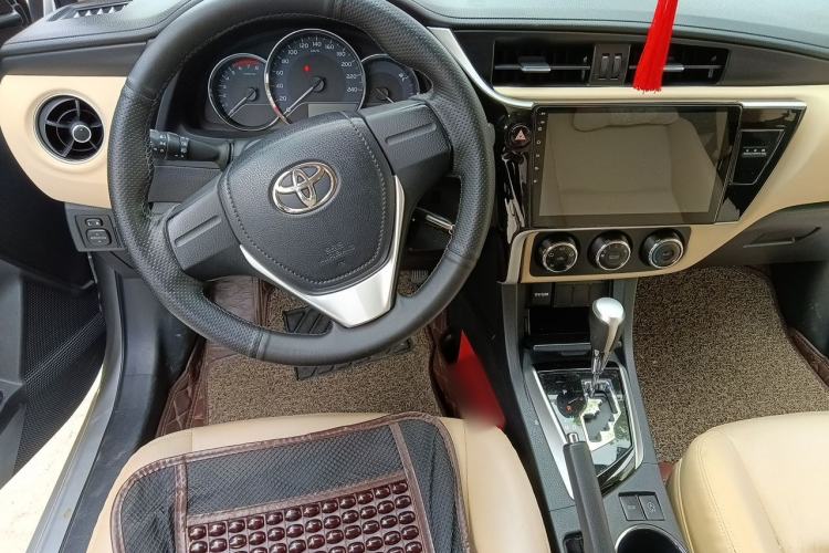 Used Toyota Corolla 2017 Revised Version 1.2T S-CVT GL-i Steering Wheel