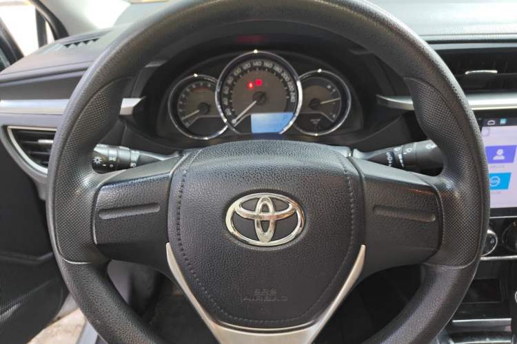 Used Toyota Corolla 2017 1.2T CVT GL Steering Wheel
