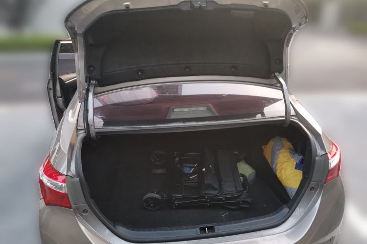 Used Toyota Corolla 2017 Revised Version 1.2T S-CVT GL Trunk