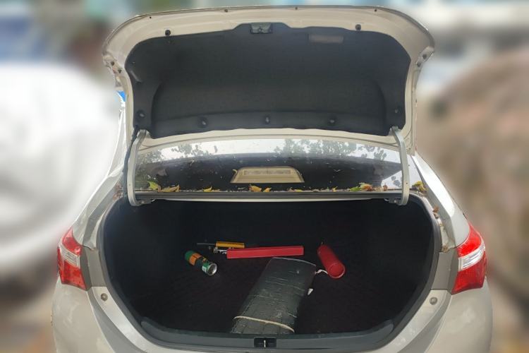 Used Toyota Corolla 2017 1.2T CVT GL Trunk