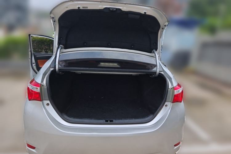 Used Toyota Corolla 2017 1.2T CVT GL-i Trunk
