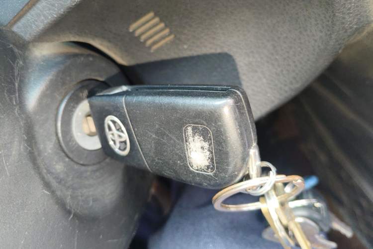 Used Toyota Corolla 2017 Revised Version 1.2T S-CVT GL Vehicle Key
