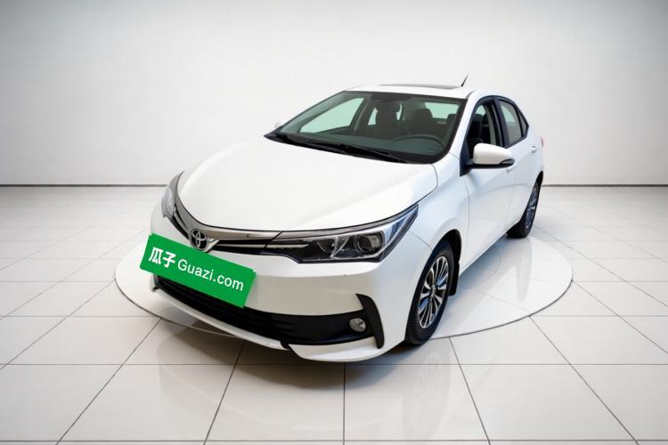Used Toyota Corolla 2017 Revised Version 1.2T S-CVT GL Guazi used car, China used car export, Used car for sale, Used cars, Cheapest cars for sale