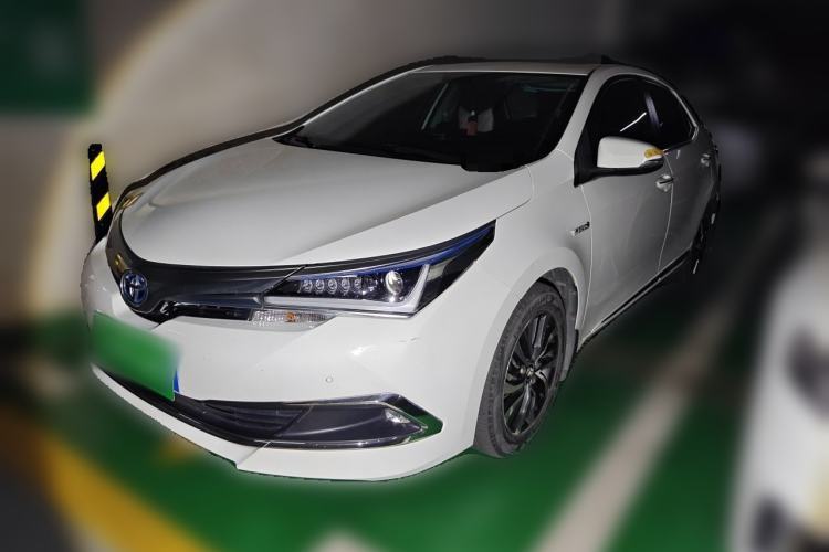 Used Toyota Corolla 2017 Revised Dual-Engine 1.8L E-CVT Elite Edition Guazi used car, China used car export, Used car for sale, Used  cars, Cheapest cars for sale