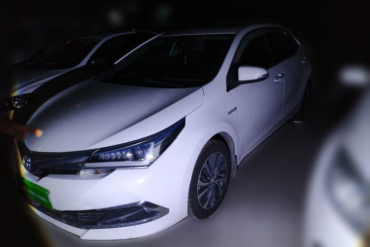 Used Toyota Corolla 2017 Revised Dual-Engine 1.8L E-CVT Leading Edition Guazi used car, China used car export, Used car for sale, Used  cars, Cheapest cars for sale