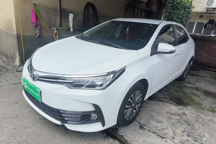 Used Toyota Corolla 2017 Revised Version 1.2T S-CVT GL Guazi used car, China used car export, Used car for sale, Used  cars, Cheapest cars for sale