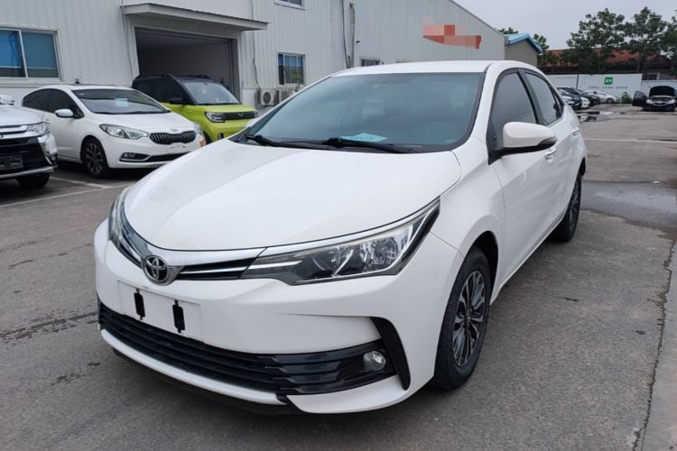 Used Toyota Corolla 2017 Revised Version 1.2T S-CVT GL Guazi used car, China used car export, Used car for sale, Used Toyota cars, Cheapest cars for sale