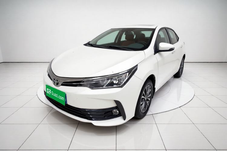 Toyota Corolla 2017 Revised Version 1.2T S-CVT GL-i Leather Edition مستعملة Guazi used car, China used car export, Used car for sale, Used  cars, Cheapest cars for sale