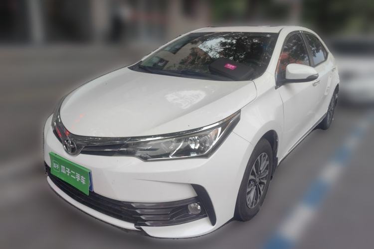 Used Toyota Corolla 2017 Revised Version 1.2T S-CVT GL-i Leather Edition Guazi used car, China used car export, Used car for sale, Used cars, Cheapest cars for sale