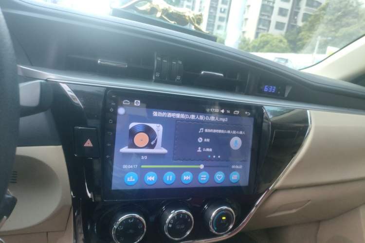 Used Toyota Corolla 2017 1.6L CVT GL Audio And AC Panel