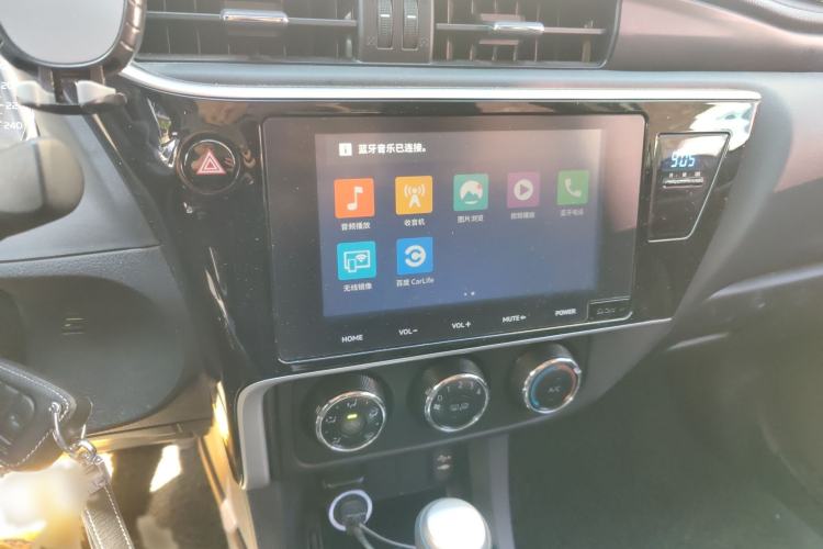 Used Toyota Corolla 2017 Revised Version 1.2T S-CVT GL-i Leather Edition Audio And AC Panel