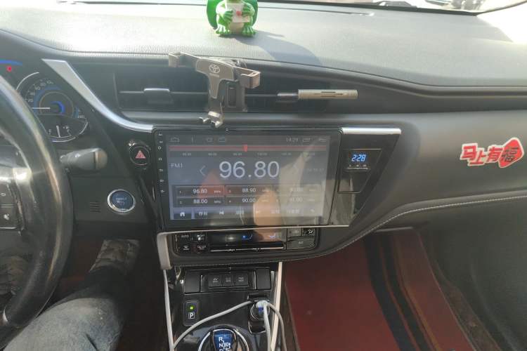 Used Toyota Corolla 2017 Revised Dual-Engine 1.8L E-CVT Elite Edition Audio And AC Panel