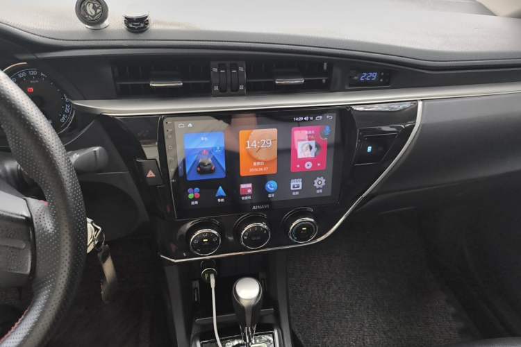 Used Toyota Corolla 2017 1.2T CVT GL-i Audio And AC Panel
