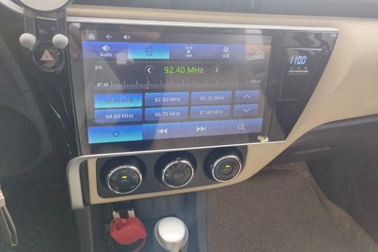 Used Toyota Corolla 2017 Revised Version 1.2T S-CVT GL Audio And AC Panel