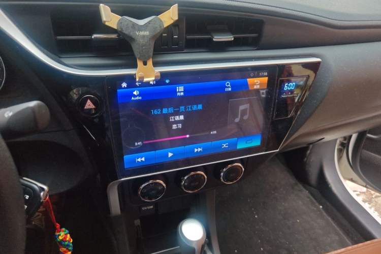 Used Toyota Corolla 2017 Revised Version 1.2T S-CVT GL Audio And AC Panel