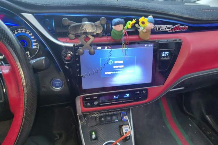 Used Toyota Corolla 2017 Revised Dual-Engine 1.8L E-CVT Leading Edition Audio And AC Panel