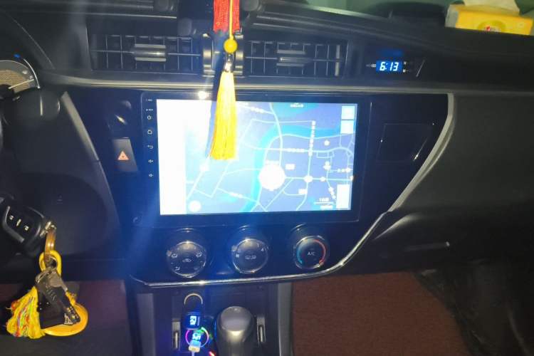 Used Toyota Corolla 2017 1.6L CVT GL Audio And AC Panel