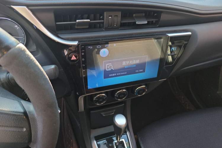 Used Toyota Corolla 2017 Revised Version 1.2T S-CVT GL Audio And AC Panel