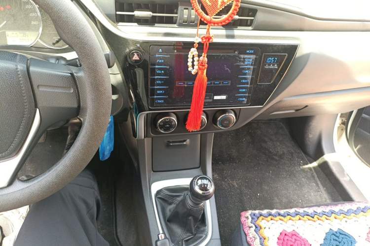 Used Toyota Corolla 2017 Revised Version 1.2T Manual GL Audio And AC Panel