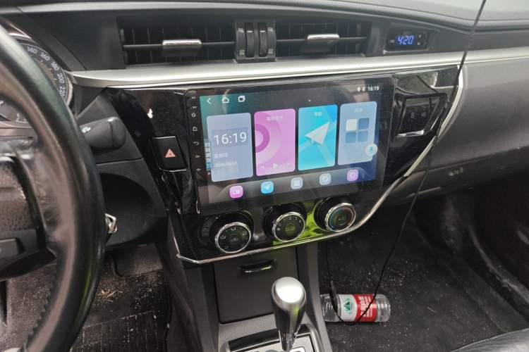 Used Toyota Corolla 2017 1.2T CVT GL-i Leather Edition Audio And AC Panel