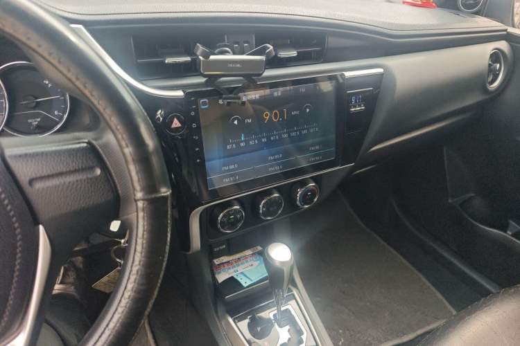 Used Toyota Corolla 2017 Revised Version 1.2T S-CVT GL Audio And AC Panel