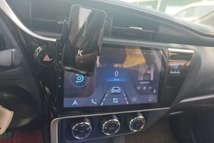 Used Toyota Corolla 2017 Revised Version 1.2T S-CVT GL Audio And AC Panel